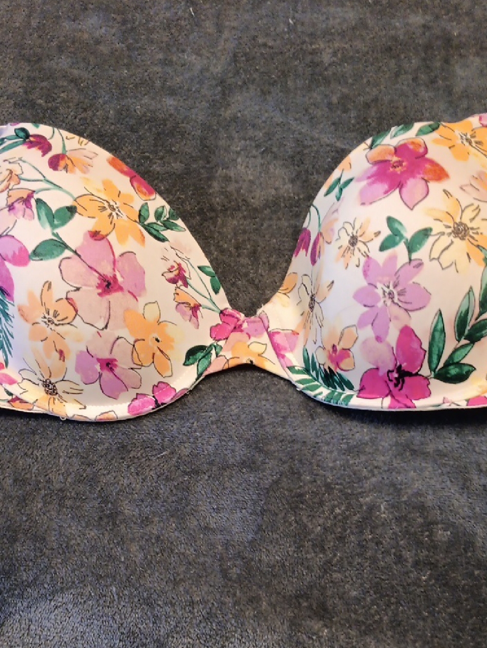 PINK Victoria’s Secret T Shirt Bra